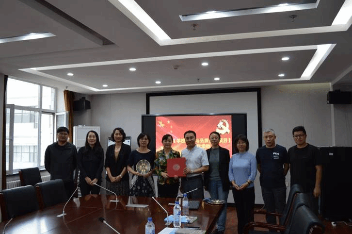 e661907badb567fb4f7b2a3bec4ff76